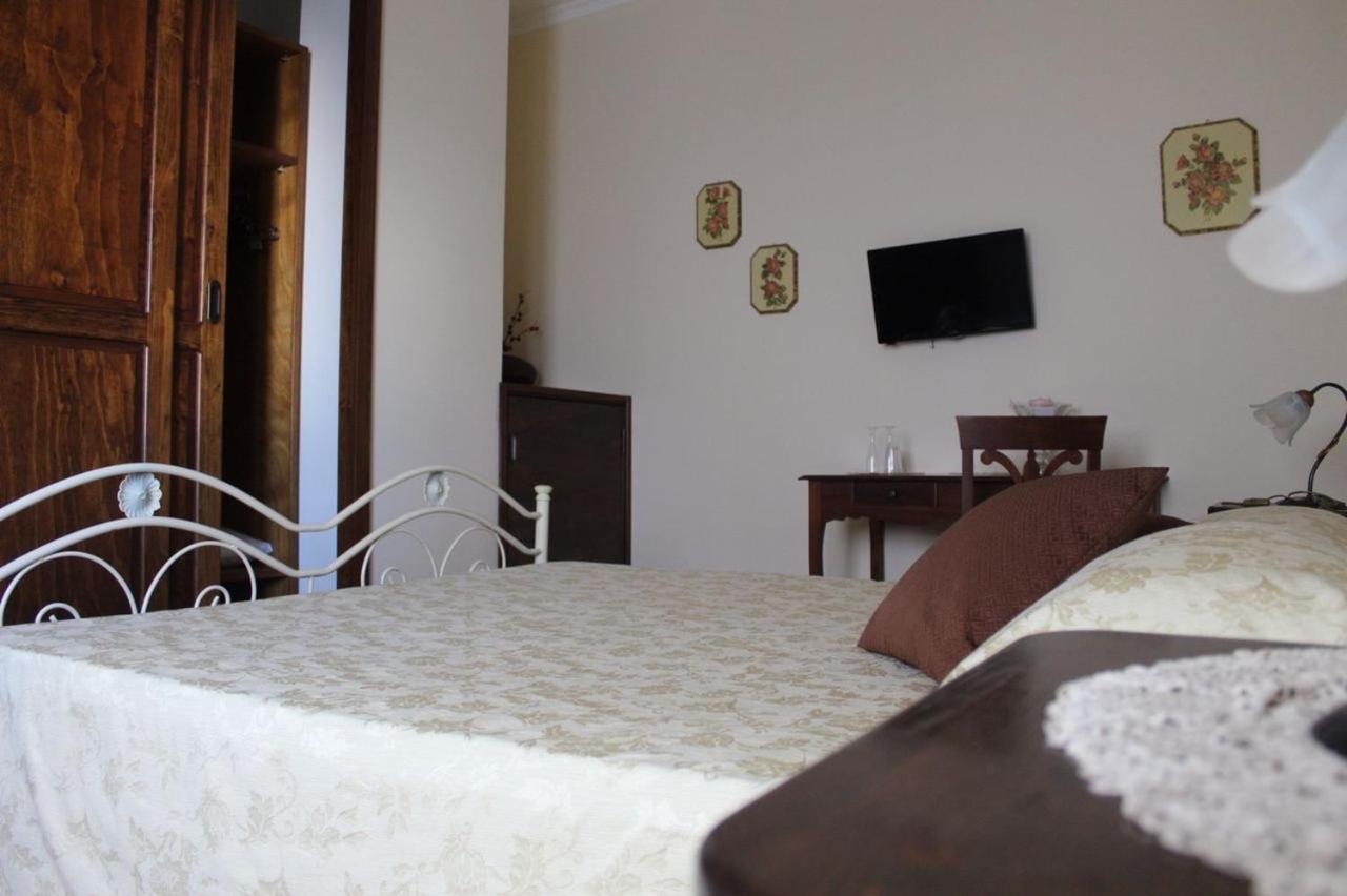Donna Concetta Casa Vacanze Felline Exteriér fotografie