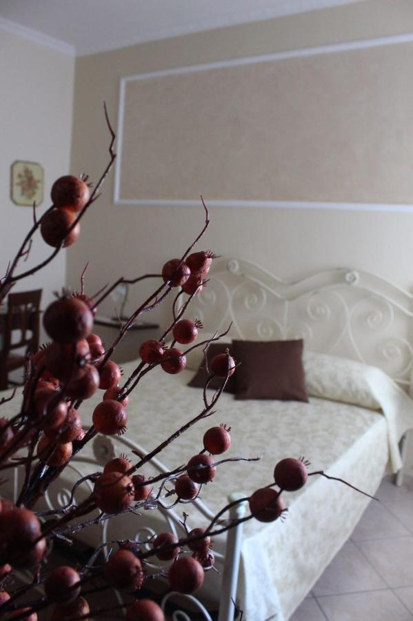 Donna Concetta Casa Vacanze Felline Exteriér fotografie